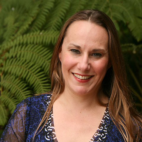 Ali Riggle, Content Writer