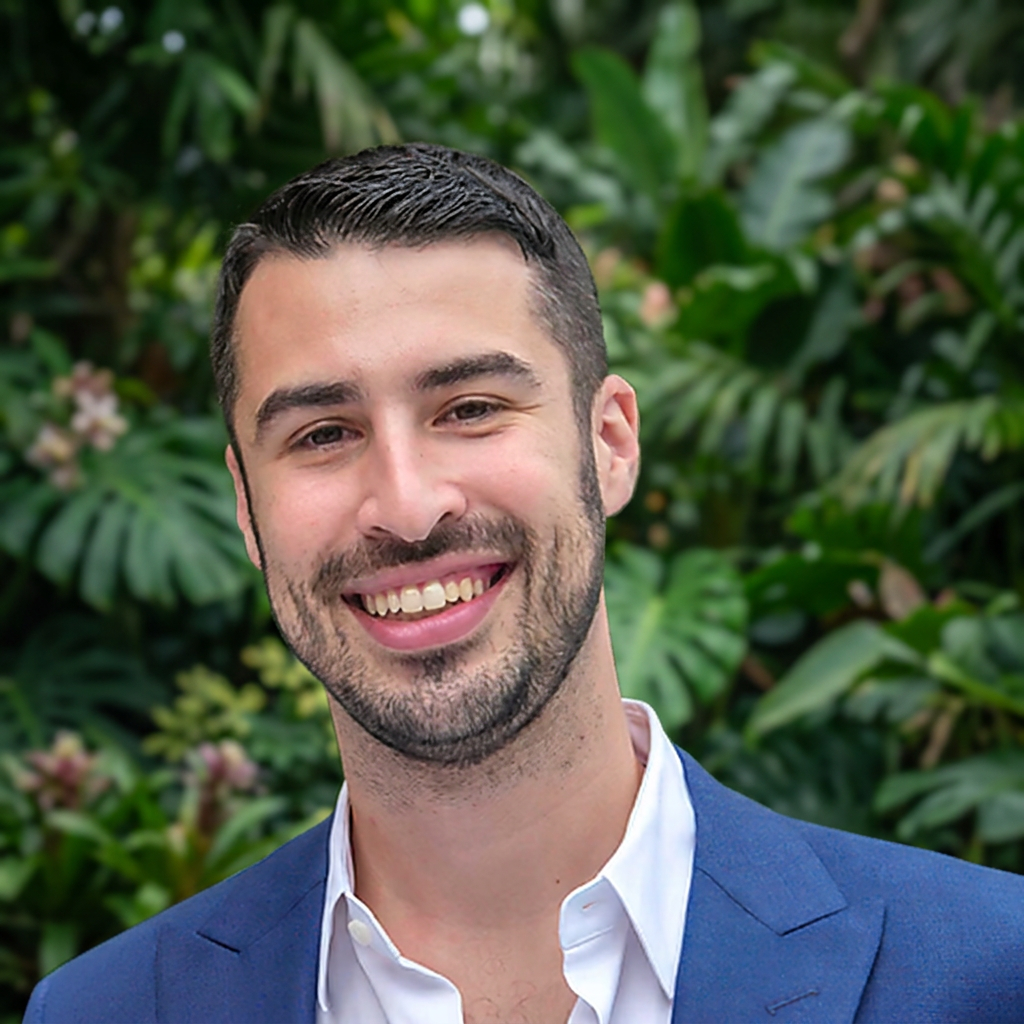 Nisan Davydov, Marketing Manager