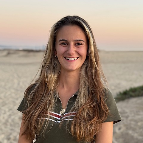 Tara Fejfar, Graphic Designer